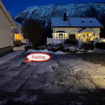 Close To Nature - Free Parking *